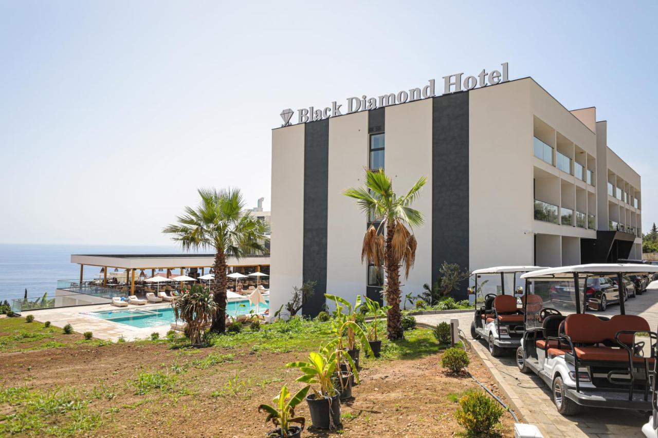 Black Diamond Hotel Dhërmi Exterior foto