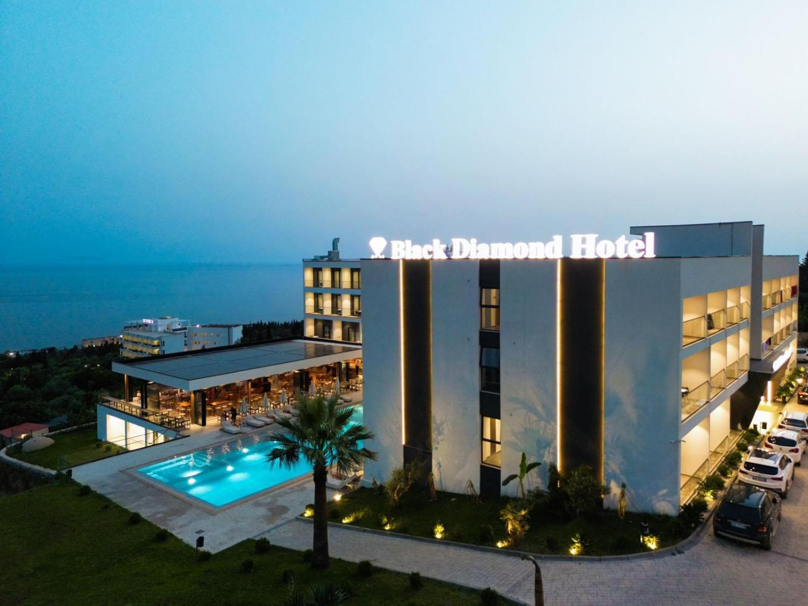 Black Diamond Hotel Dhërmi Exterior foto