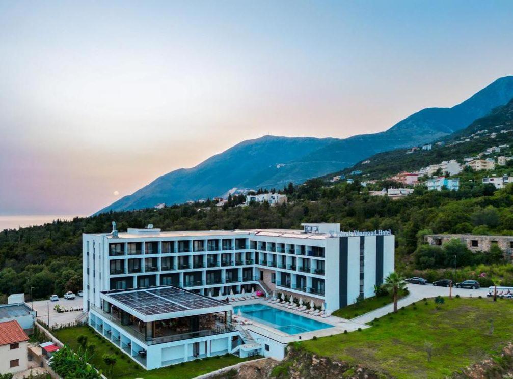 Black Diamond Hotel Dhërmi Exterior foto